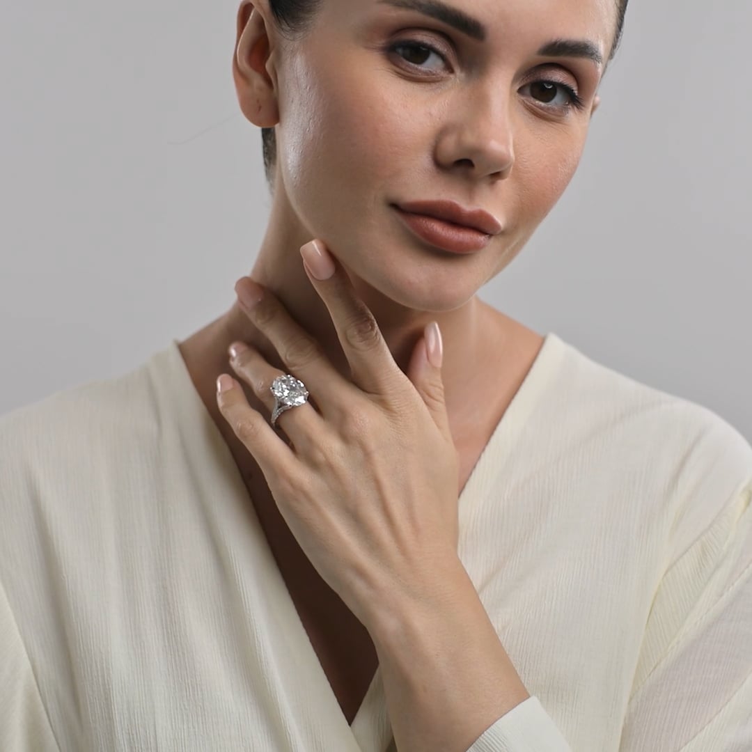 Modern Sculpted Lab-Grown Diamond Engagement Ring Inspired by Timeless Elegance