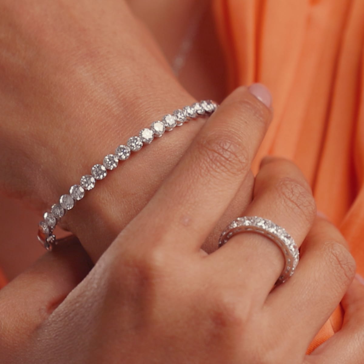 Boundless Orbit Invisible Set Lab Grown Diamond Bangle