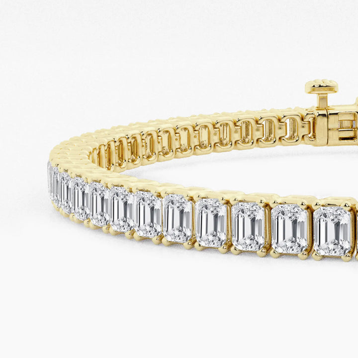 Elvaria Emerald Lab Grown Diamond Classic Tennis Bracelet
