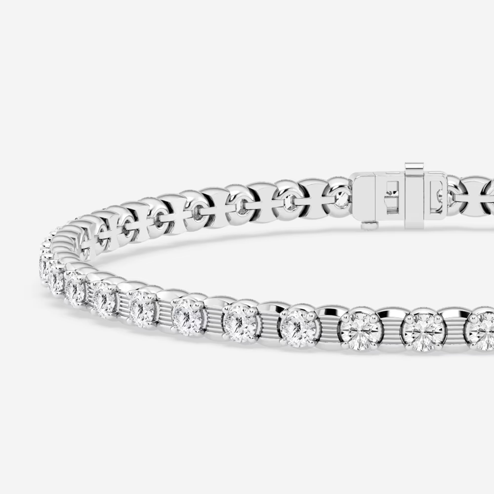 Eternal Radiance Round Lab Grown Diamond Tennis Bracelet
