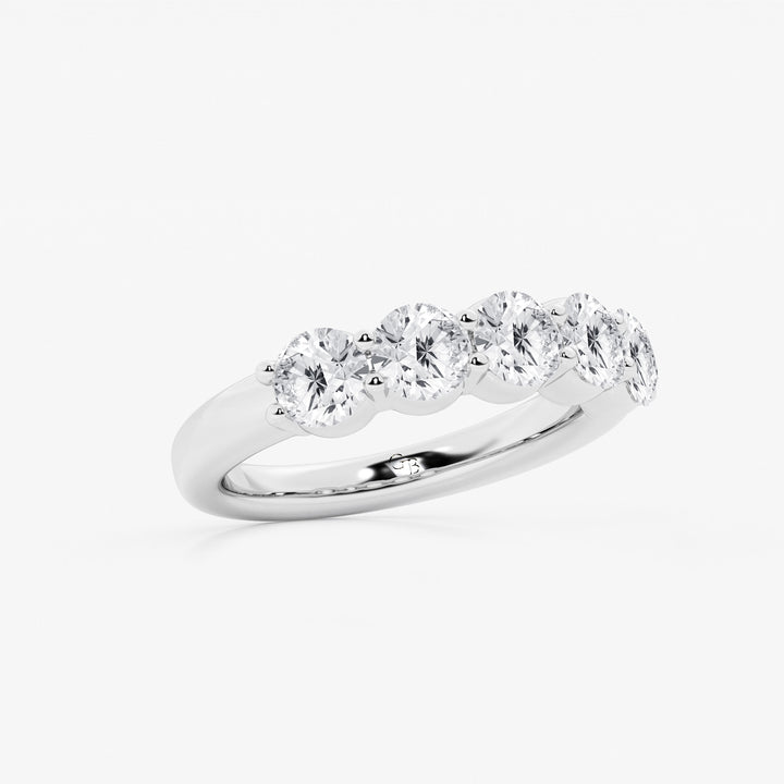 Eterna Lumière Round Lab-Grown Diamond Five-Stone Shared Prong Anniversary Band