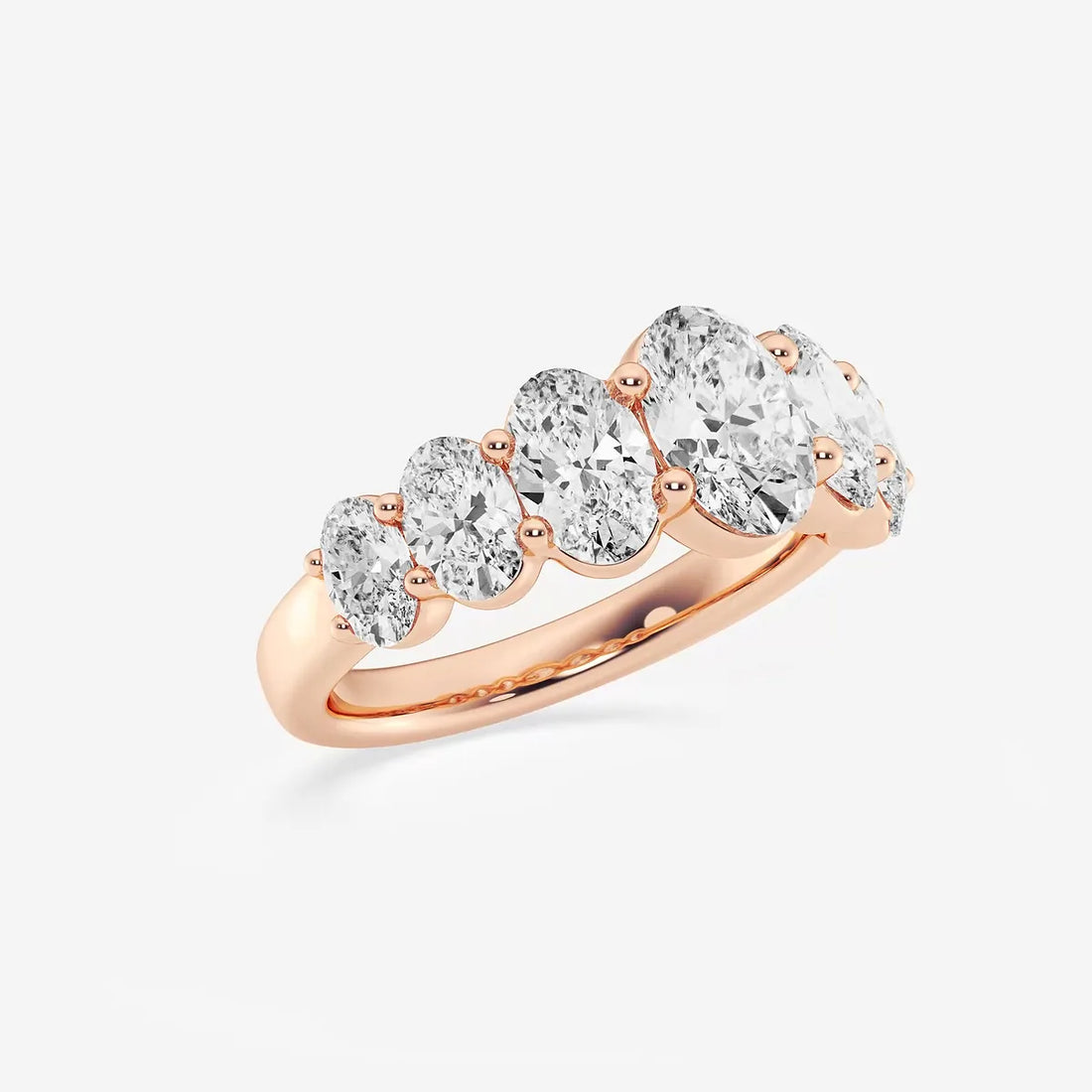 Gradelle Oval Lab-Grown Diamond Graduating Band