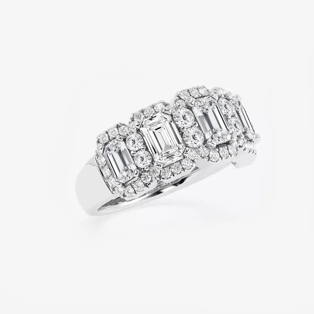 Grandéa Emerald & Round Lab-Grown Diamond Statement Band