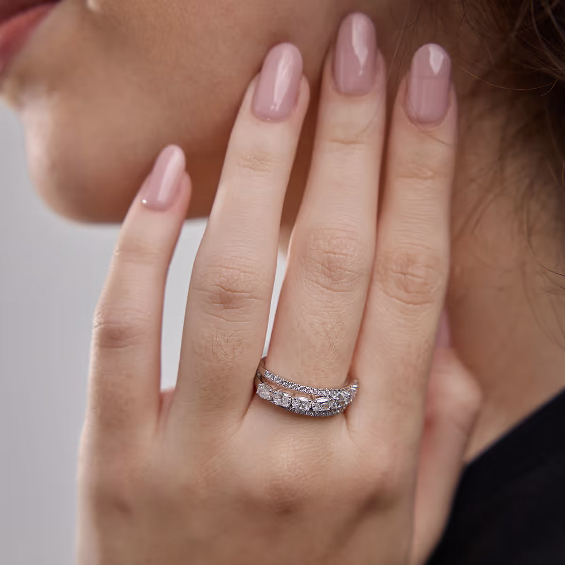 Roséa Oval & Round Lab-Grown Diamond Crossover Band