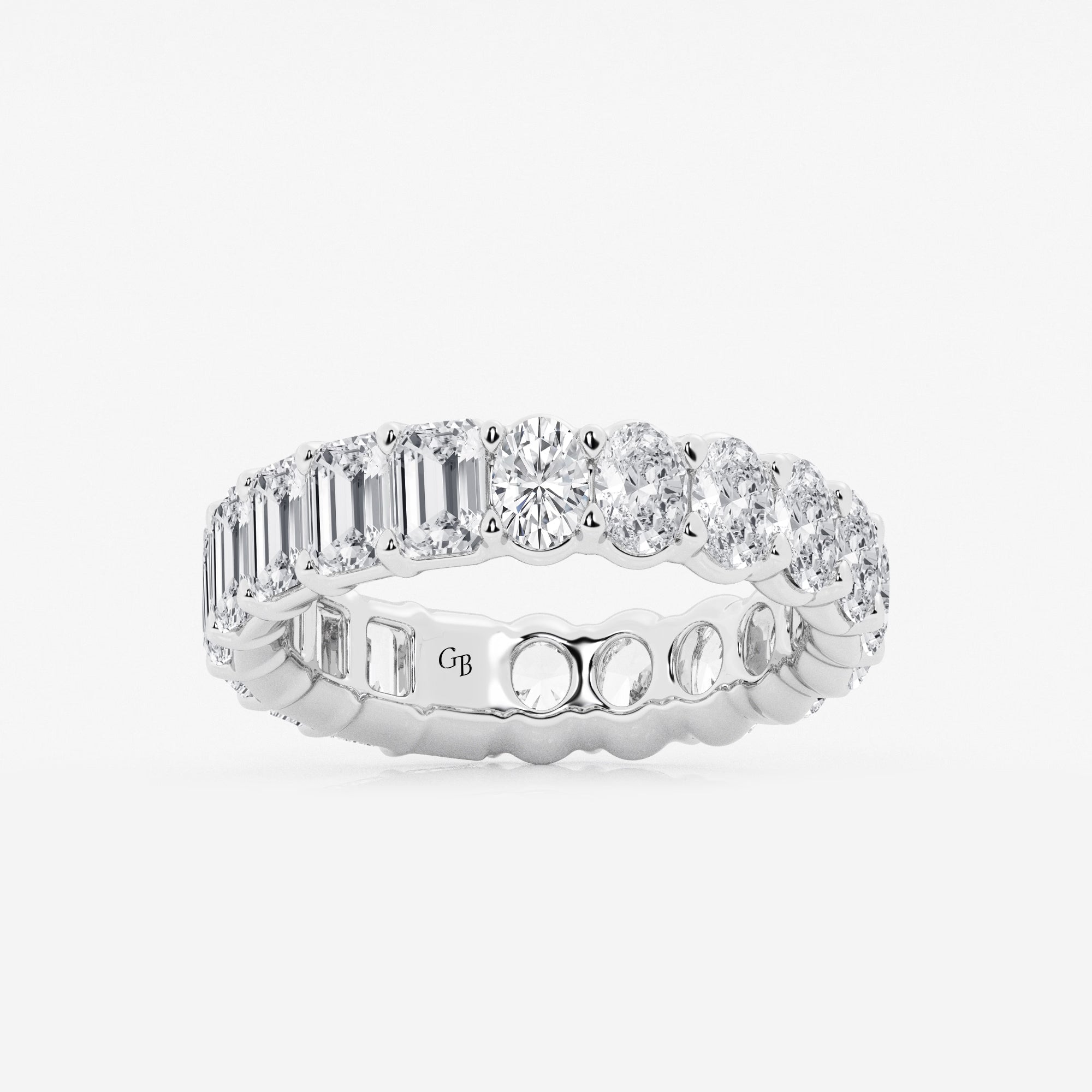 Ovalmera Luxe Emerald & Oval Lab-Grown Diamond Eternity Band