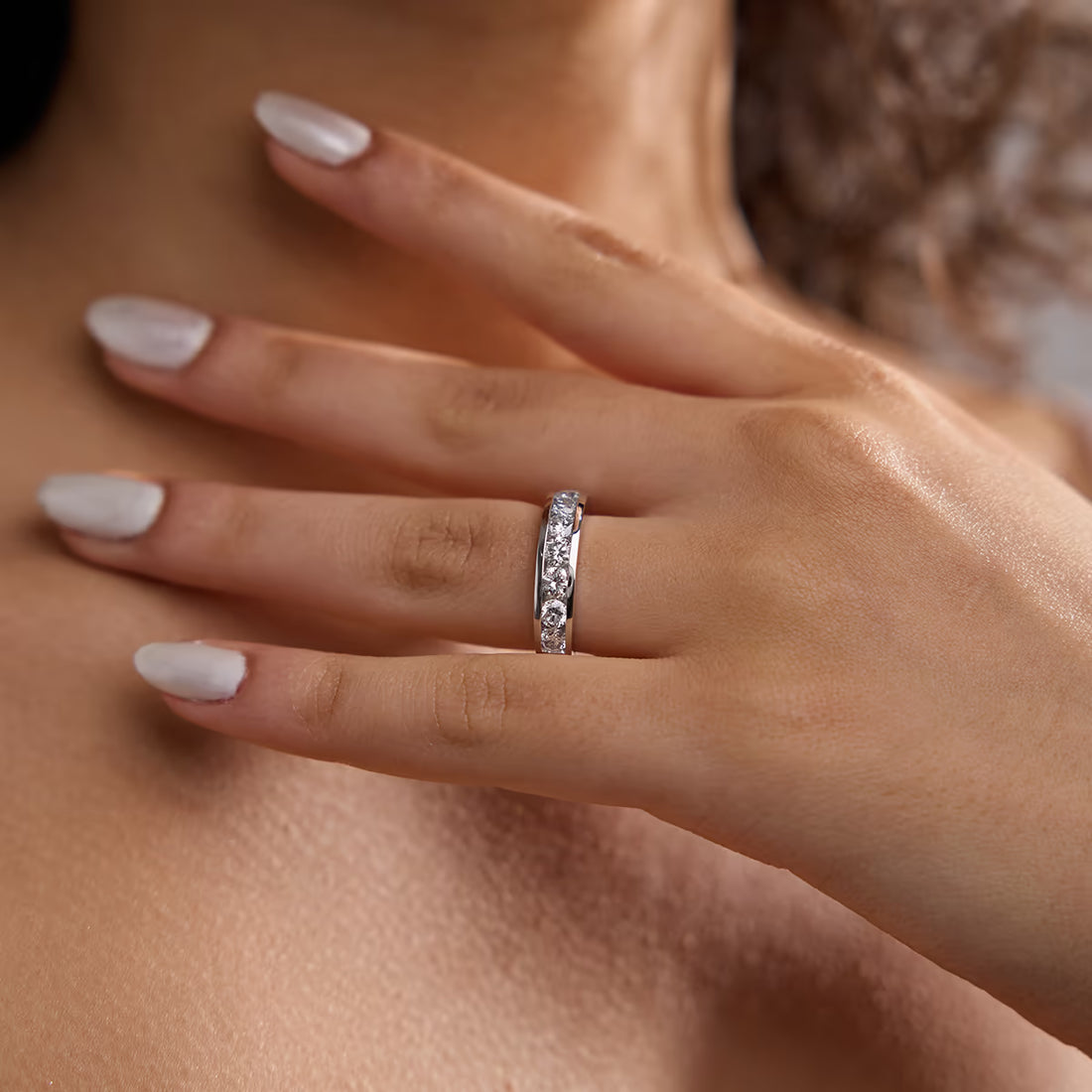 Linea Pure Round Lab-Grown Diamond Channel Wedding Band