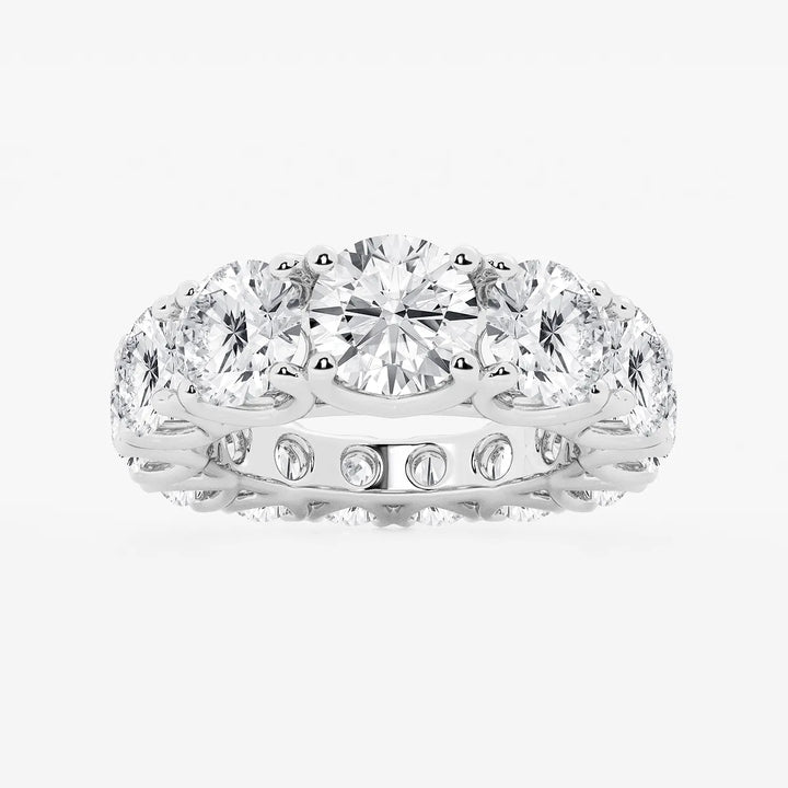 Luminara Round Lab-Grown Diamond Graduated Eternity Band