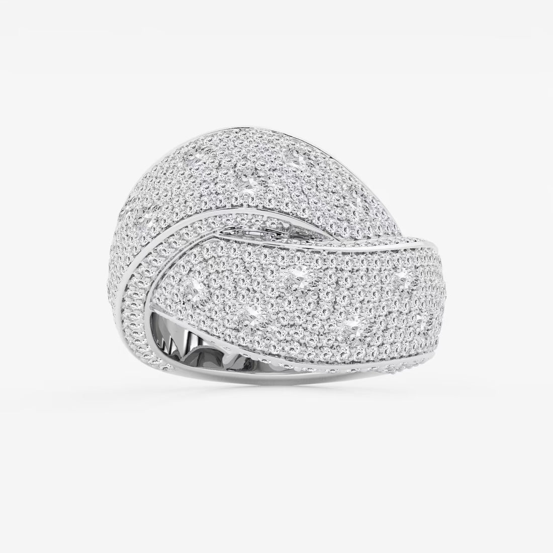 Luméa Oval Lab-Grown Diamond Pavé Twist Band