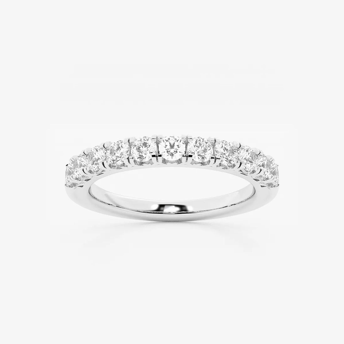 Virelle Round Lab-Grown Diamond Classic Four-Prong Wedding Band