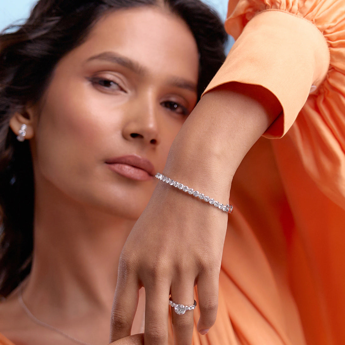 Boundless Orbit Invisible Set Lab Grown Diamond Bangle