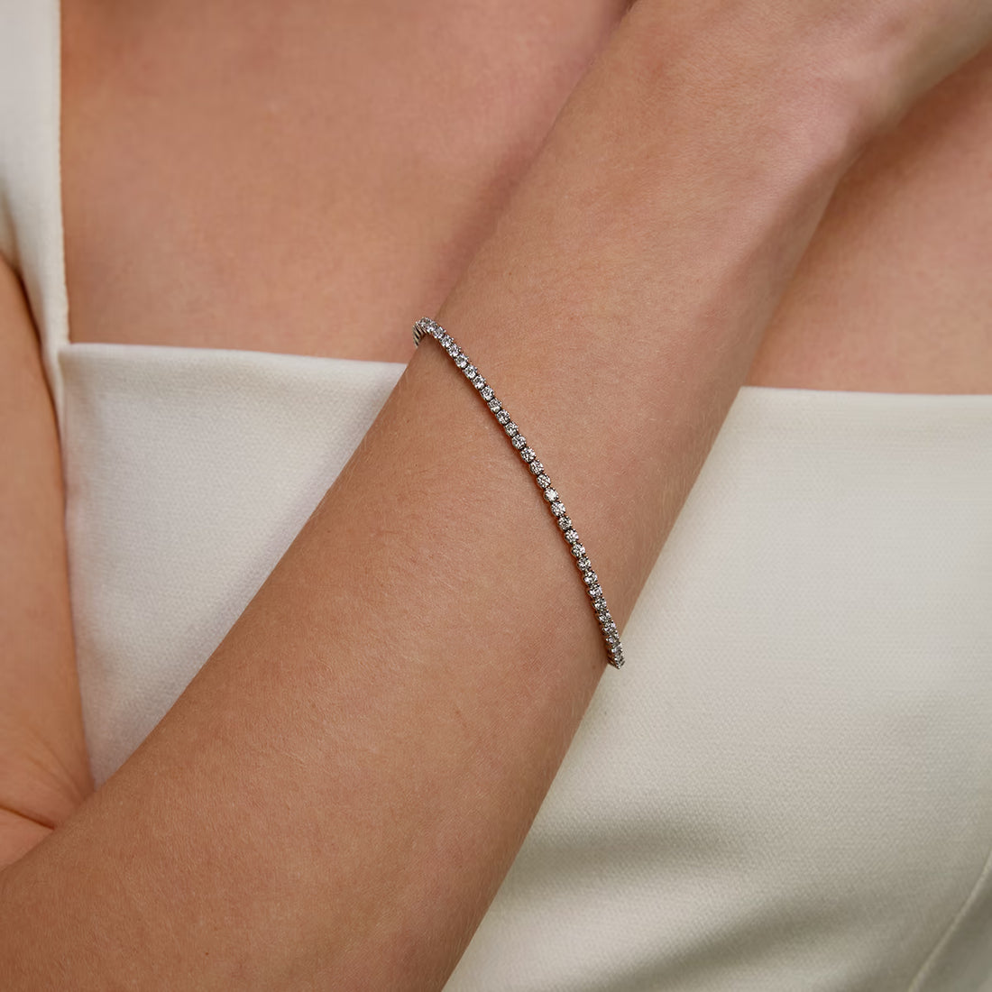 Florielle Round Lab Grown Diamond Tulip Prong Tennis Bracelet