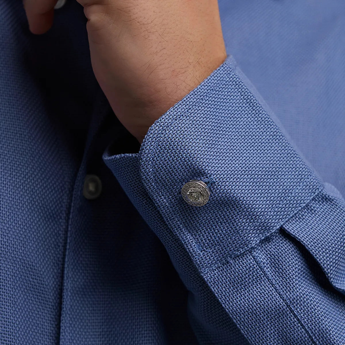 Lumé Halo Round Lab-Grown Diamond Bezel Cufflinks