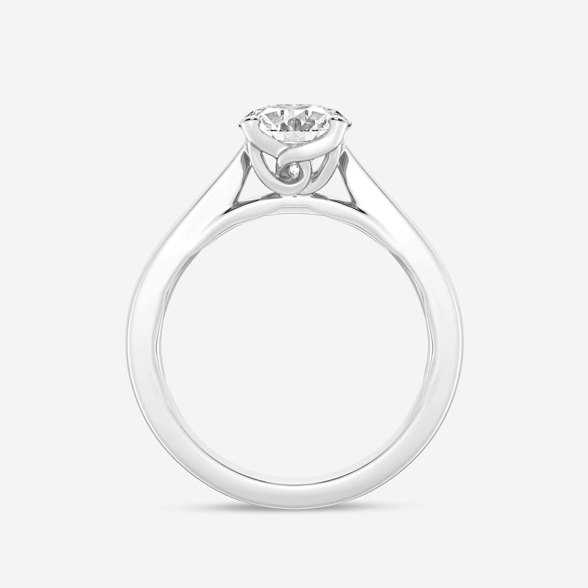 assic Oval Solitaire Lab-Grown Diamond Engagement Ring