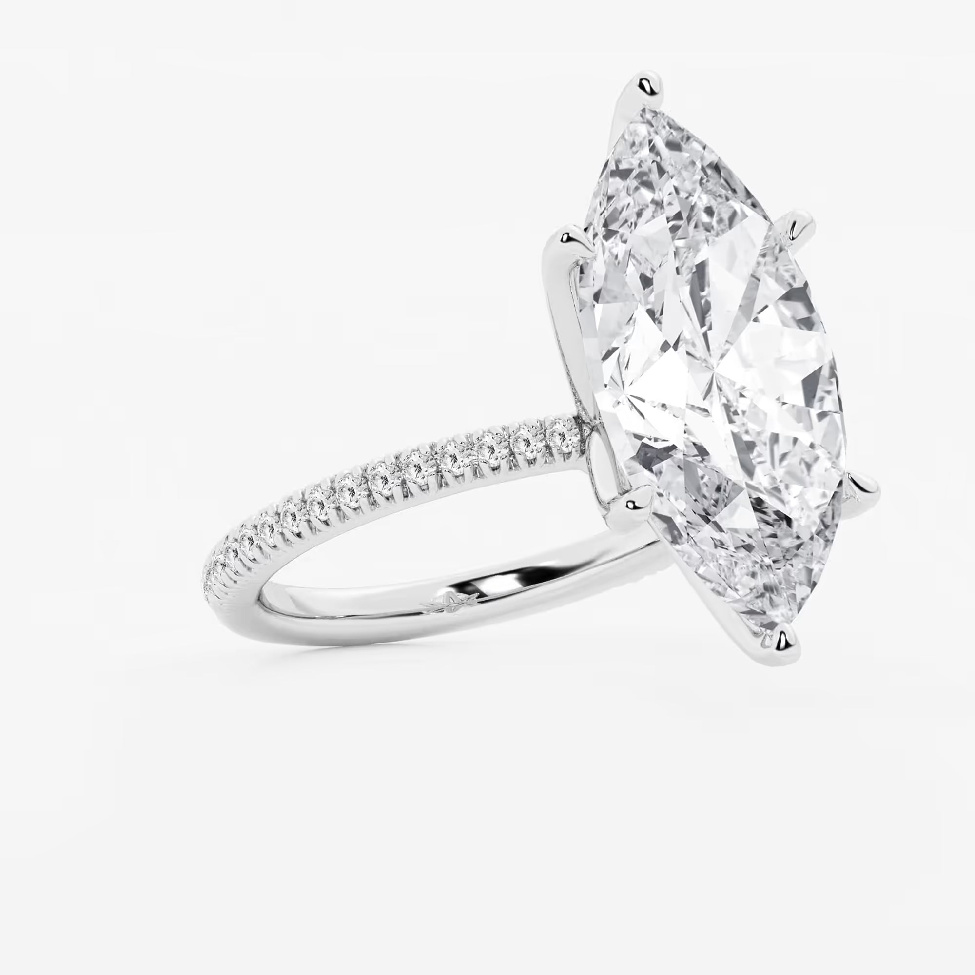 Isadora Marquise Lab-Grown Diamond Scalloped Classic Pavé Solitaire Engagement Ring with Side Accents