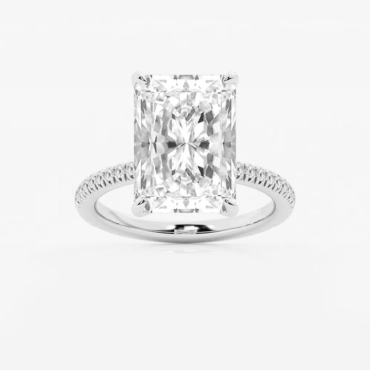 Calista Diamond Scalloped Pavé Solitaire Engagement Ring with Side Accents