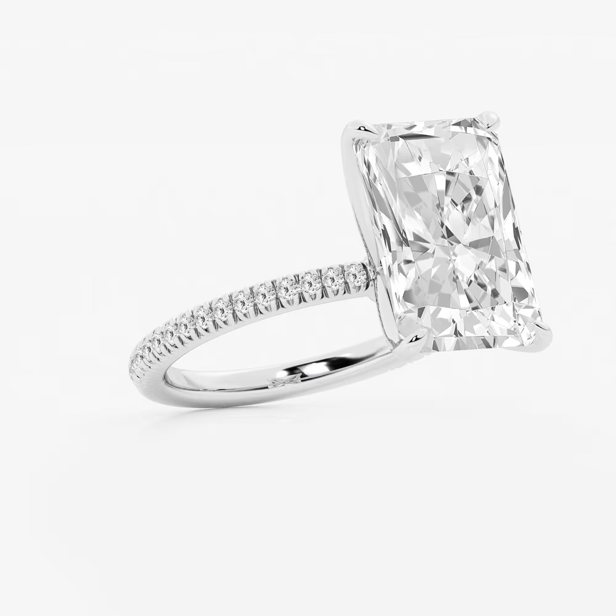 Calista Diamond Scalloped Pavé Solitaire Engagement Ring with Side Accents