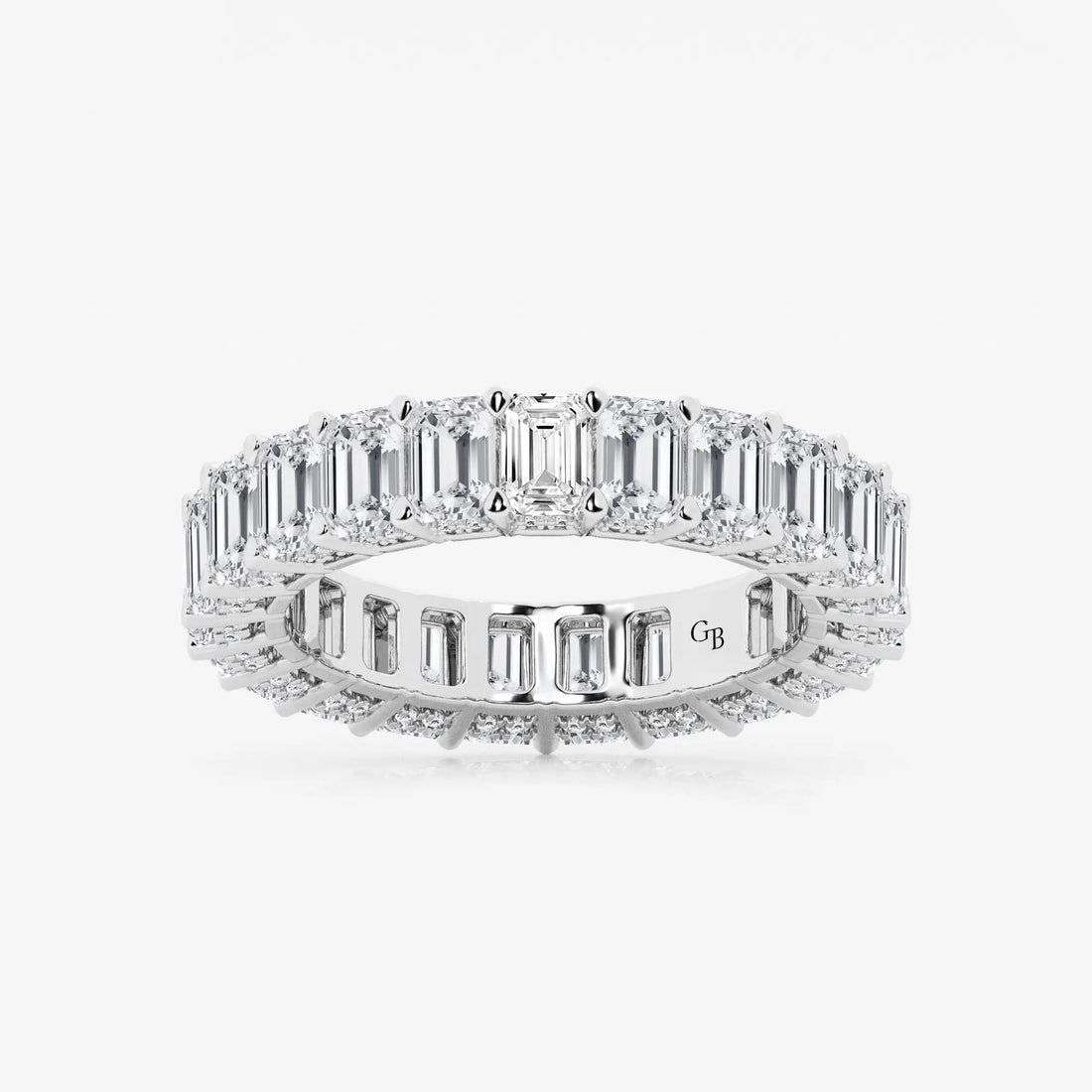Éthera Luxe Emerald Lab-Grown Diamond Eternity Band with Side Stone Accents
