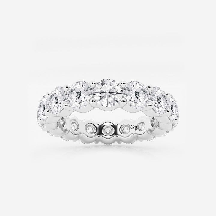 Shared Prong Round Lab Grown Diamond Eternity Band