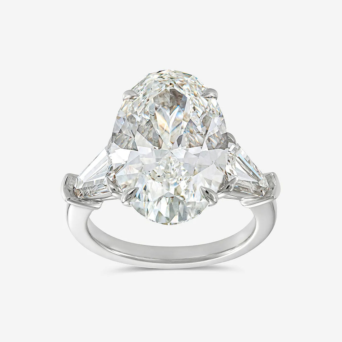Classic Oval Cut Lab-Grown Diamond Engagement Ring