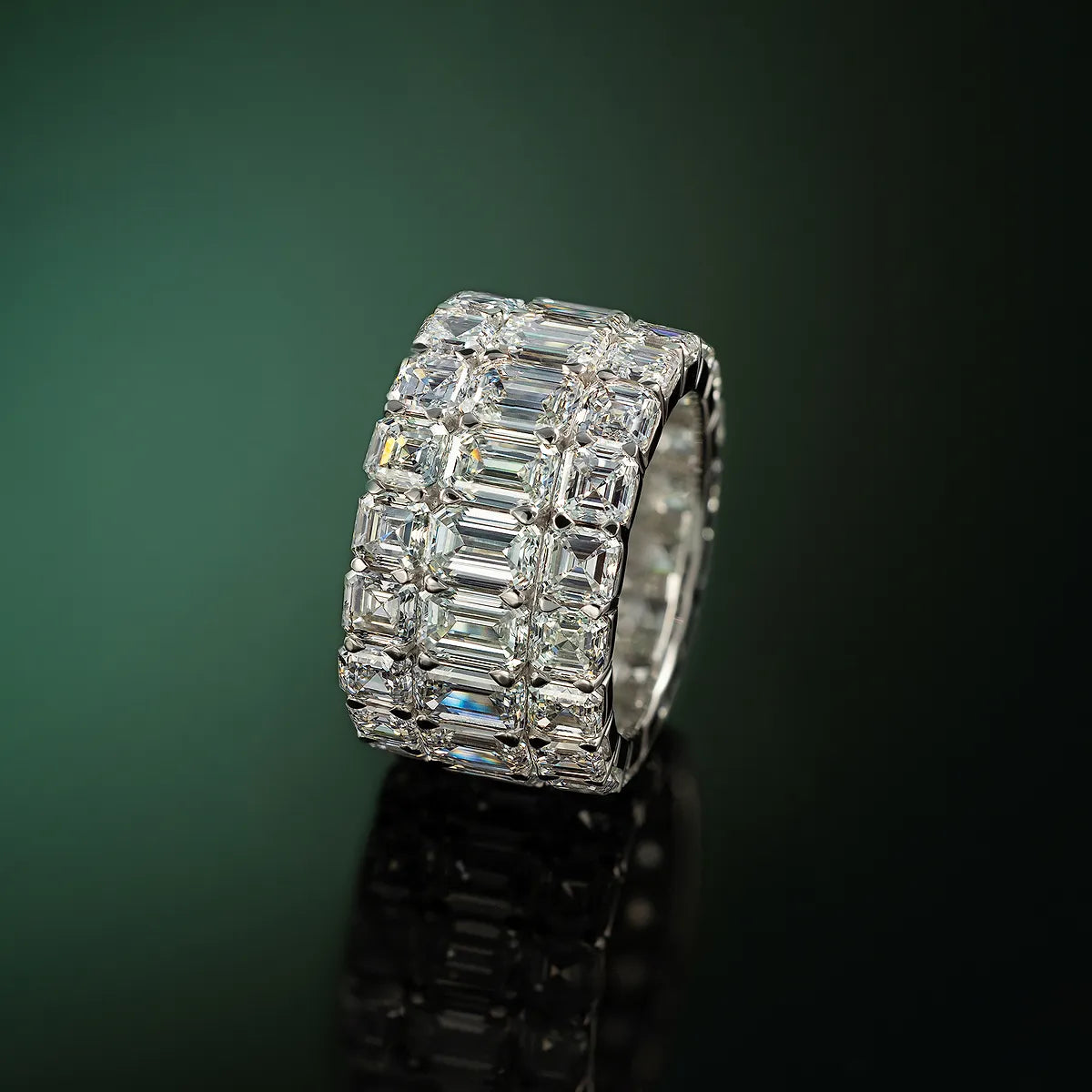Hong Kong Inspired Lab Grown Diamond Statement Ring in Solid Gold